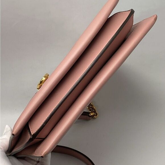 Salvatore Ferragamo Trifolio Pink Shoulder Bag - Picture 10 of 16